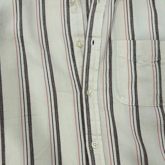 Old Navy Men's Casual Beige and Brown Striped Shirt NWOT - Picture 4 of 5